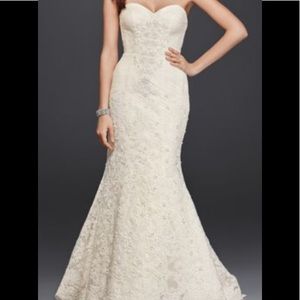 Oleg Cassini Trumpet Gown